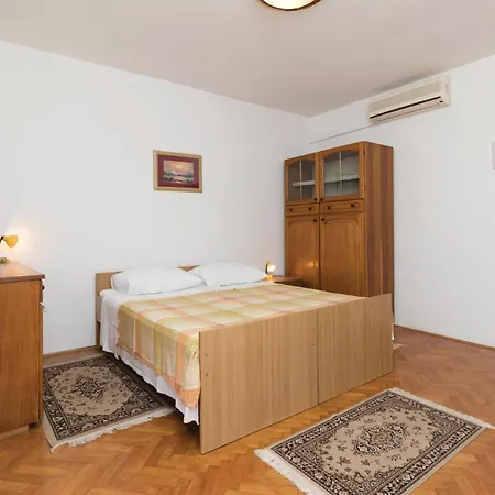 Rfmihanovica Apartman *