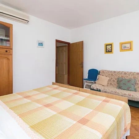 Apartman Rfmihanovica Zára