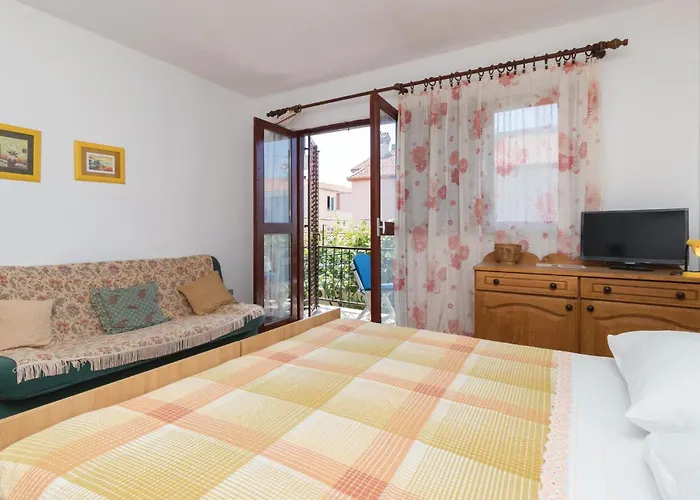 アパート Rfmihanovica *